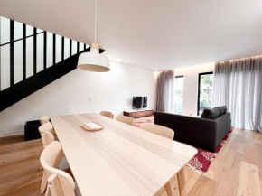 Modern, Charming, Spacious 3-Bedroom Retreat in Brooklyn with Rem-casa
